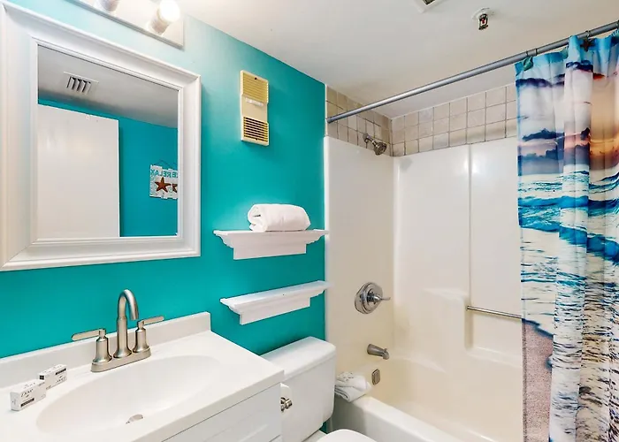Snowbird-friendly With Wifi On-site Pools Hot Tub Golf & Tennis Holiday home Gulf Shores