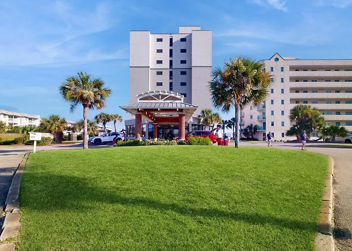Snowbird-friendly With Wifi On-site Pools Hot Tub Golf & Tennis *