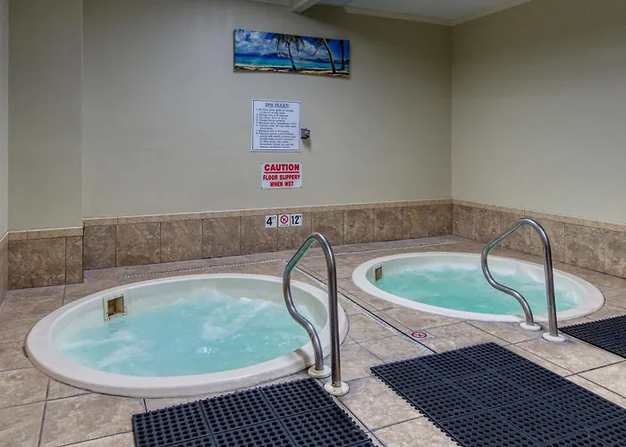 Holiday home Snowbird-friendly With Wifi On-site Pools Hot Tub Golf & Tennis Gulf Shores